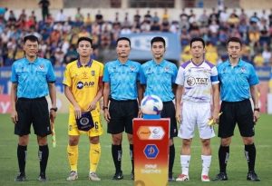 2 trọng tài bị đình chỉ tại V-League mới nhất là những ai?