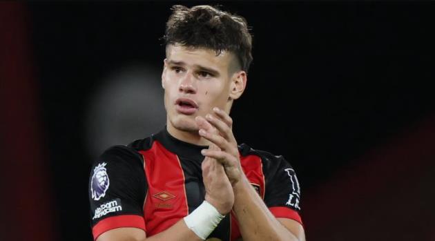 The Reds có thêm hậu vệ mới là Milos Kerkez