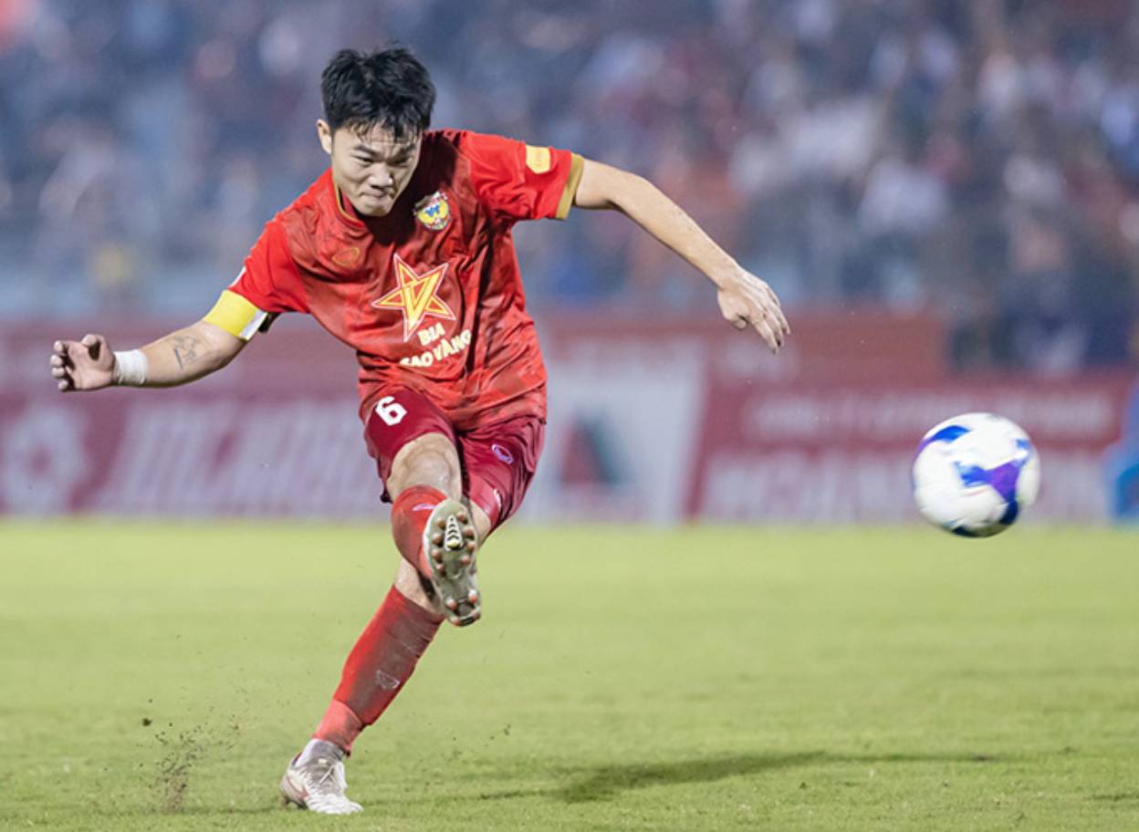 Lý do khiến tiền vệ Xuân Trường chia tay đội bóng núi Hồng